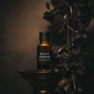 black-pepper-pure-oil-1.png