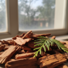 wildcrafted-cedarwood-himalayan-oil-2.png